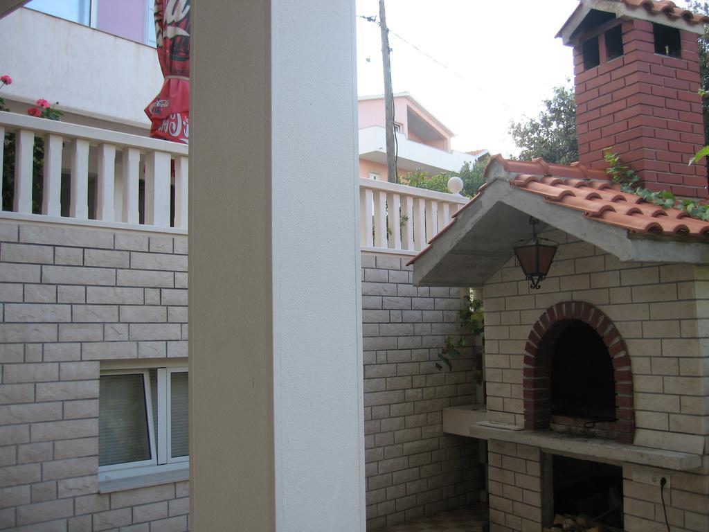 Apartments Nino Seget Vranjica Room photo