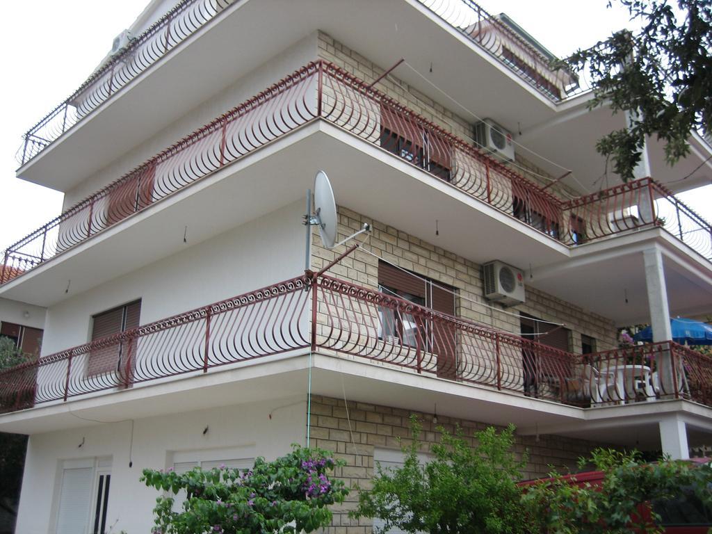 Apartments Nino Seget Vranjica Exterior photo