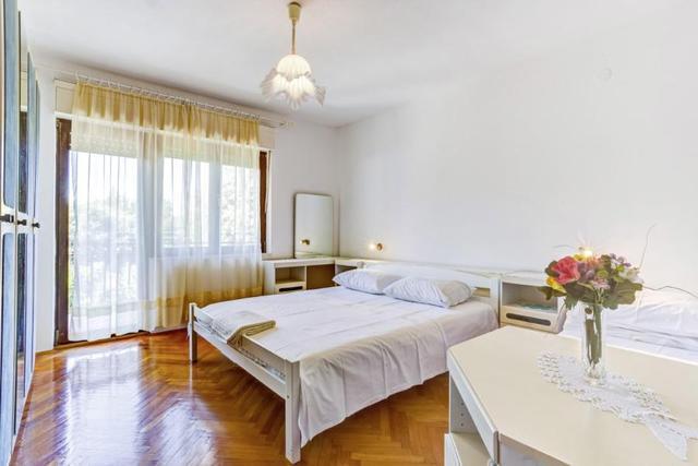 Apartments Nino Seget Vranjica Room photo