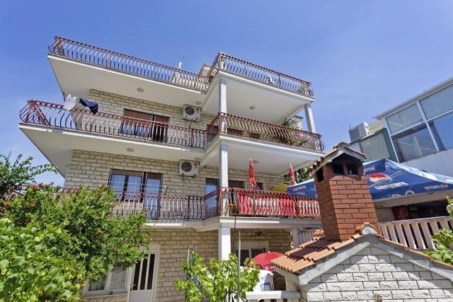 Apartments Nino Seget Vranjica Exterior photo